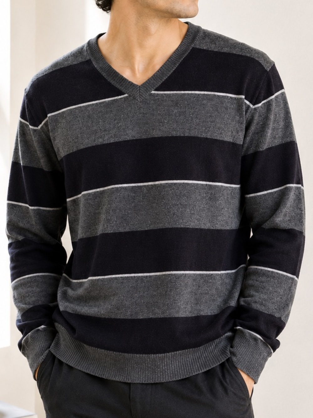 Renuar Pullover Sweater
